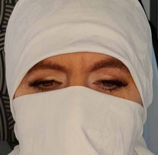 HOW TO BECOME A PSYCHIC MEDIUM?